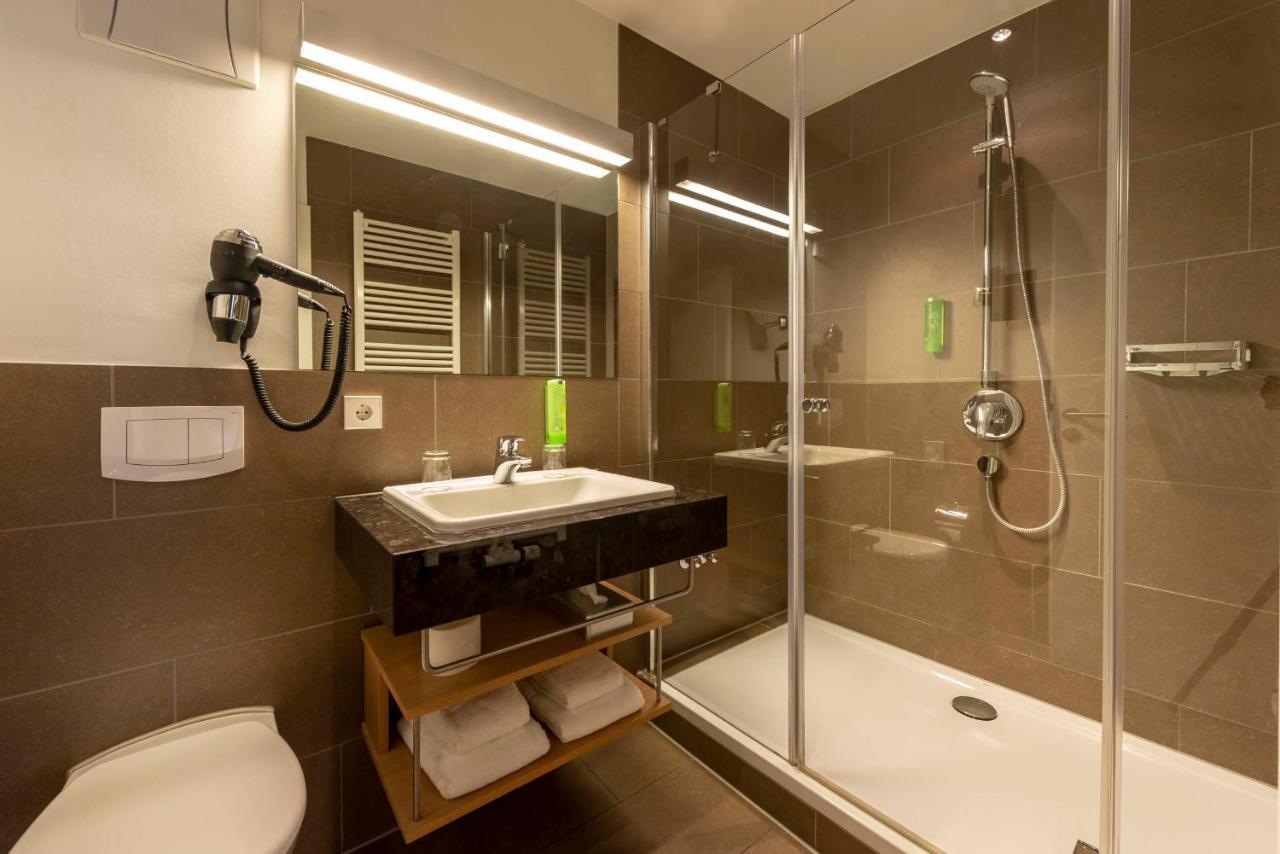 Hotel Gasthof Krone Niederstetten Extérieur photo
